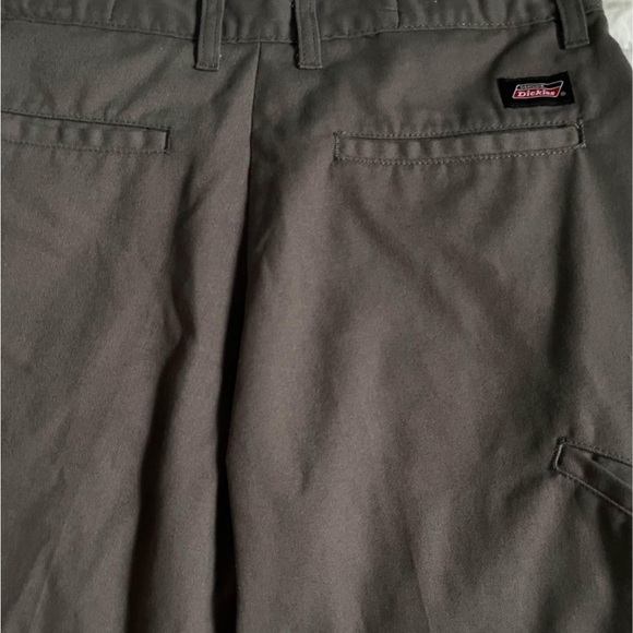 Two dickies work pants for 15$ - Picture 4 of 5